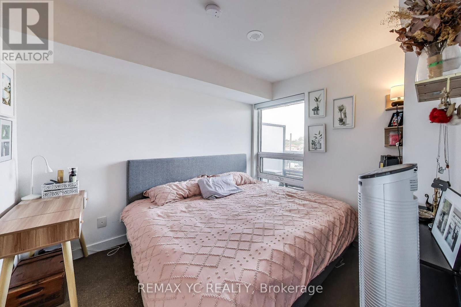 Photo 6 of 520 120 Varna Drive, Toronto ON