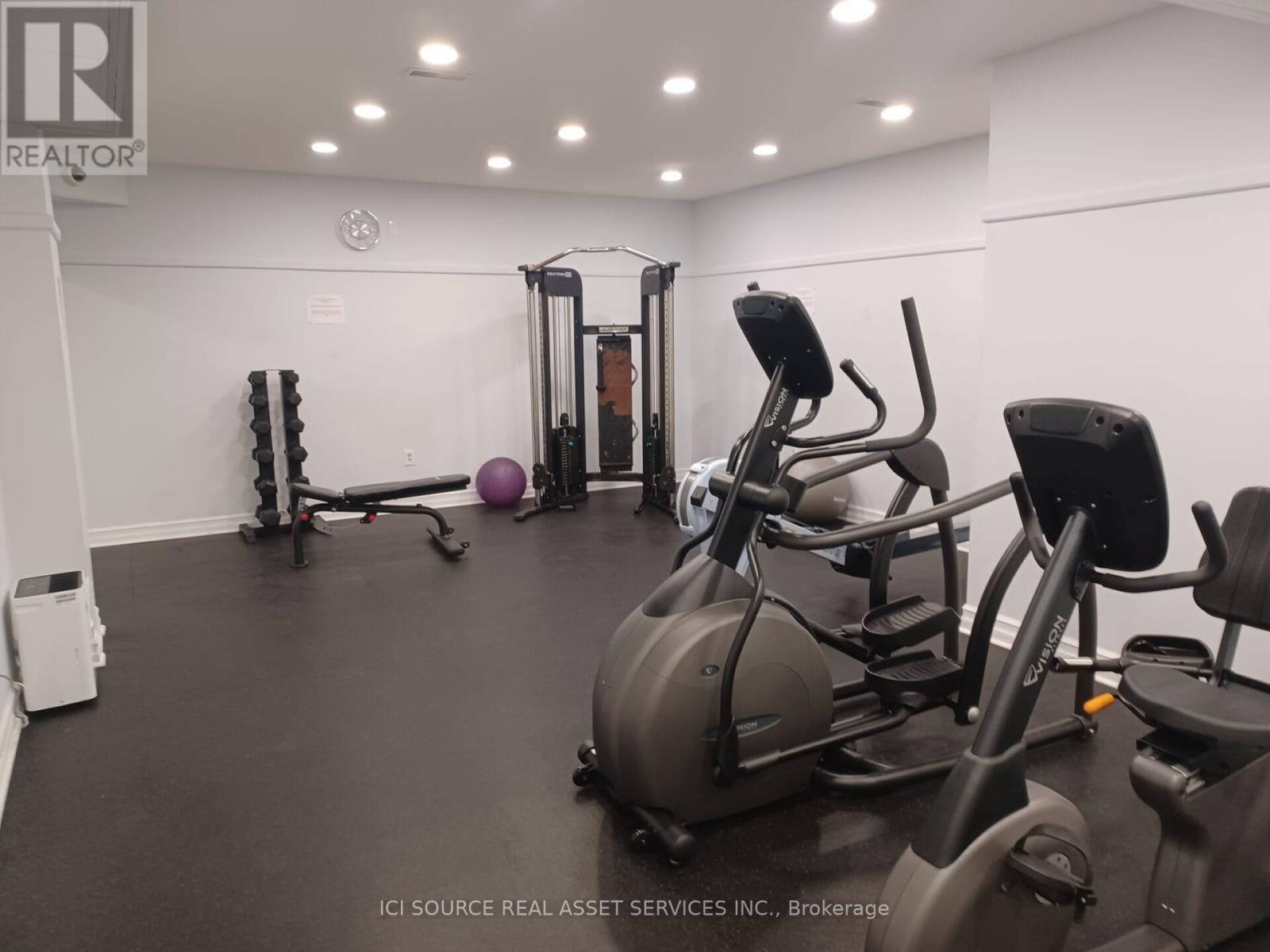 Photo 18 of 7 21 Evergreen Court, Barrie ON
