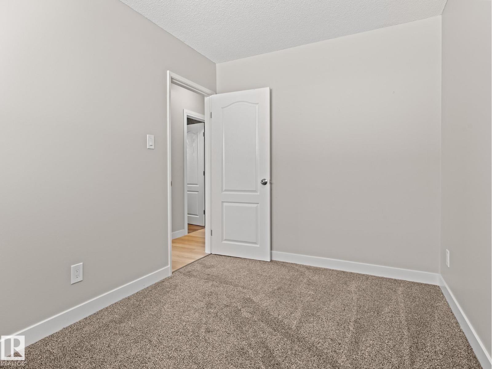 Photo 17 of 9311 169 St Nw, Edmonton AB