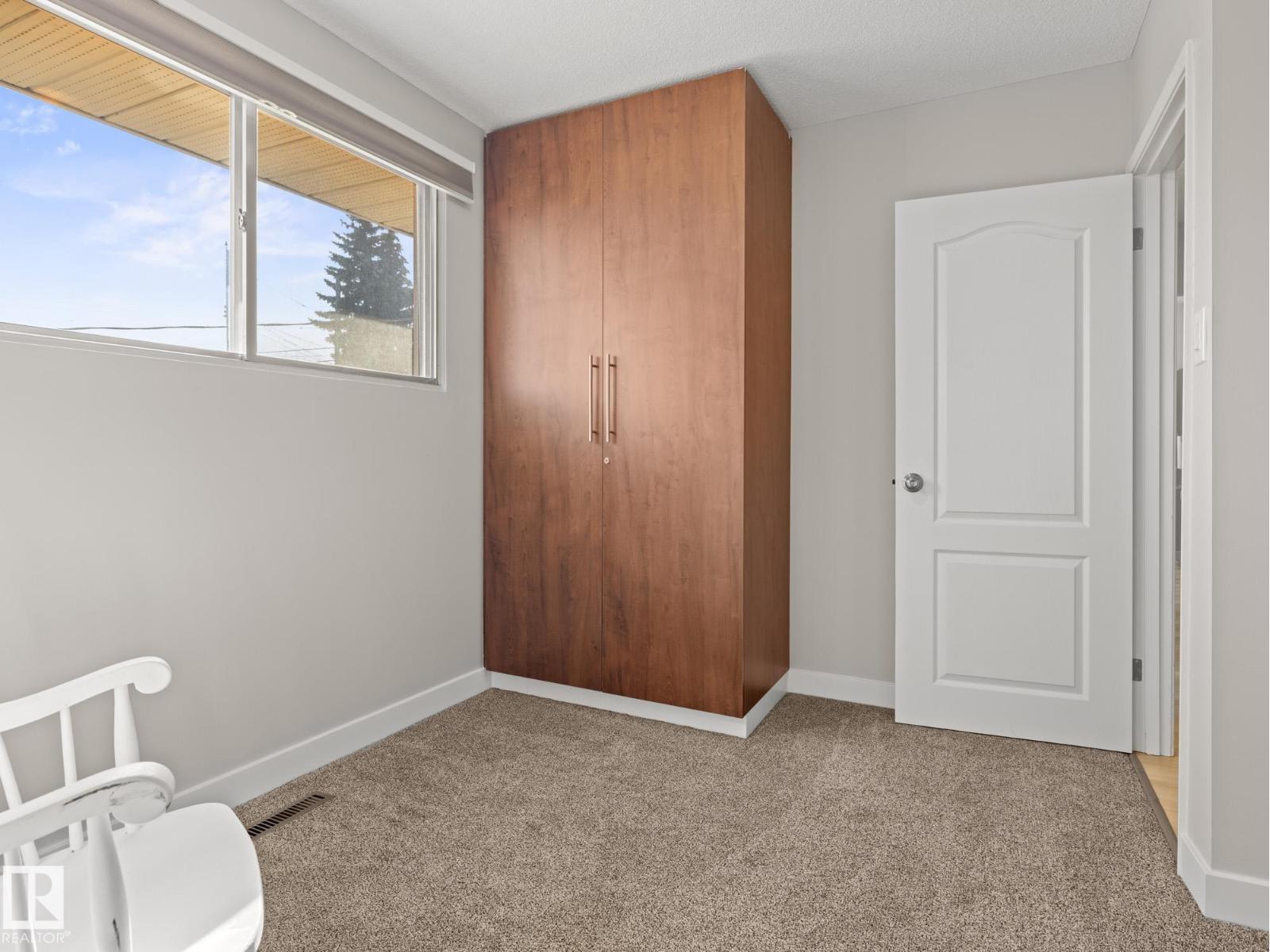 Photo 19 of 9311 169 St Nw, Edmonton AB