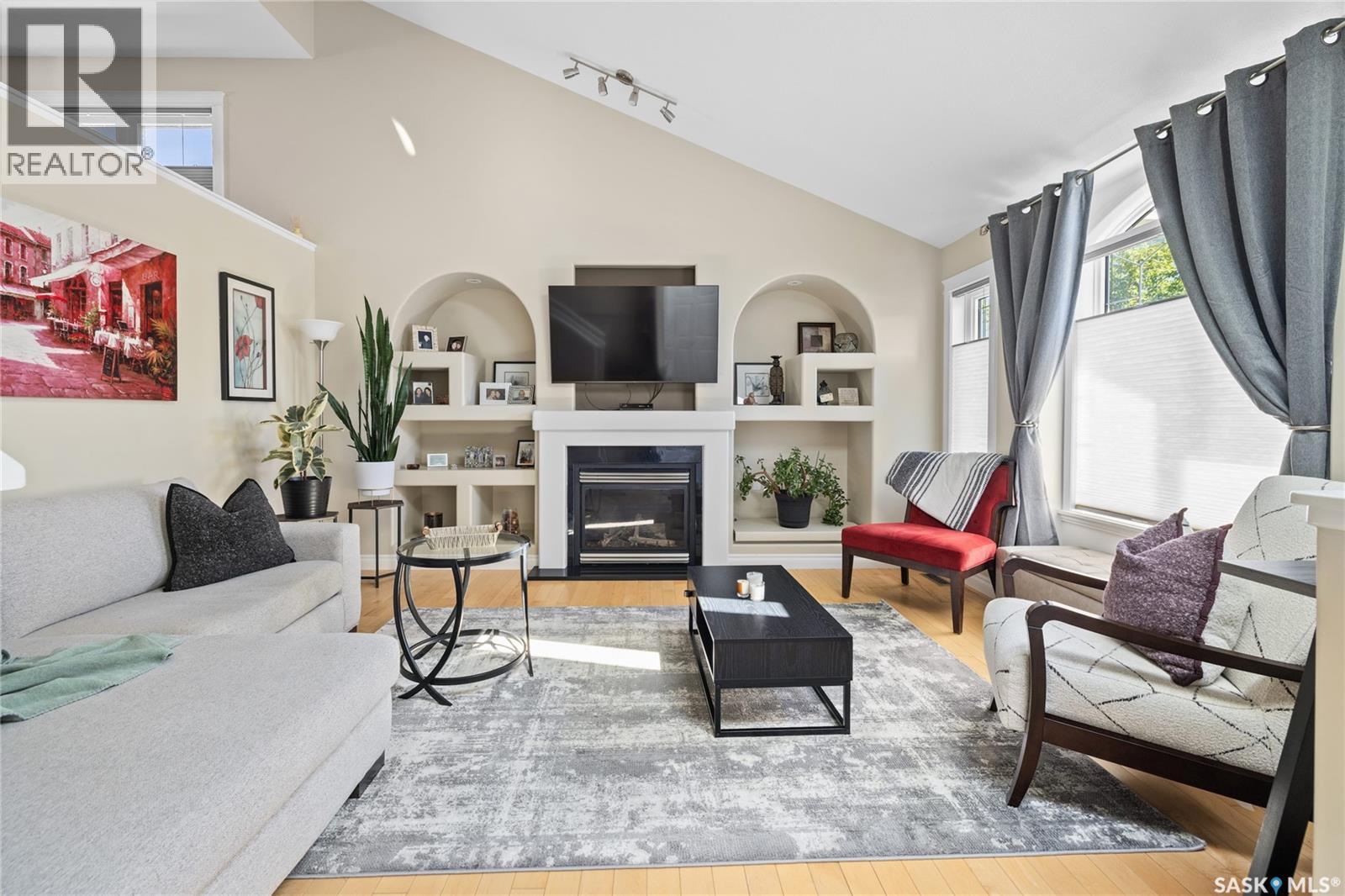 Photo 4 of 3836 Thames Road E, Regina SK