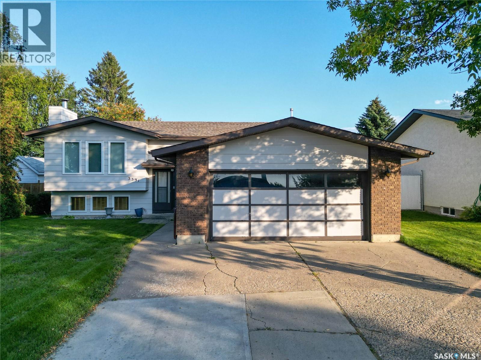 Photo 1 of 3391 Bliss Crescent, Prince Albert SK