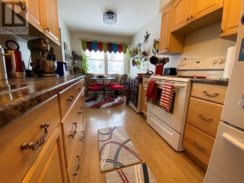 Photo 6 of 570 Macdonald Ave 301, Sault Ste Marie ON