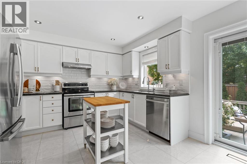 Photo 10 of 2306 Bankside Drive, Mississauga ON
