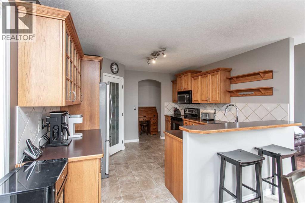 Photo 9 of 70 Drummond Avenue, Red Deer AB