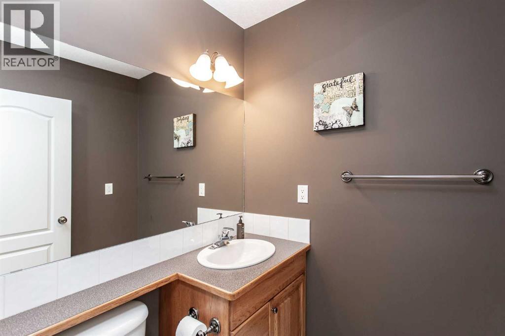 Photo 14 of 70 Drummond Avenue, Red Deer AB