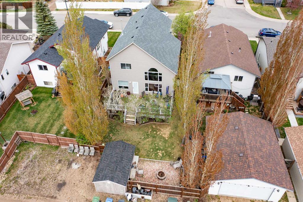 Photo 36 of 70 Drummond Avenue, Red Deer AB