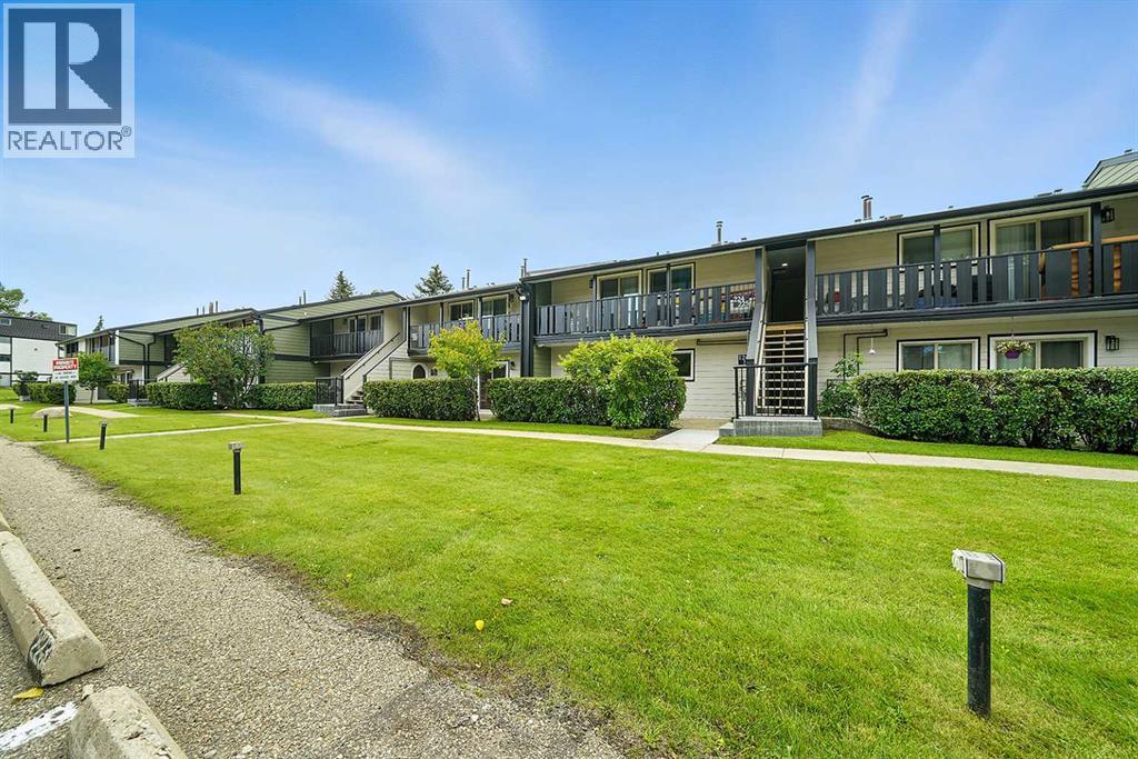 Photo 1 of 125 54 Bell Street, Red Deer AB