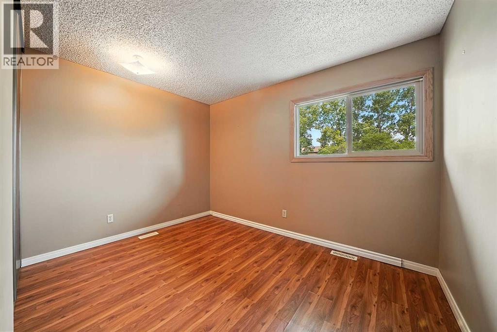 Photo 14 of 125 54 Bell Street, Red Deer AB