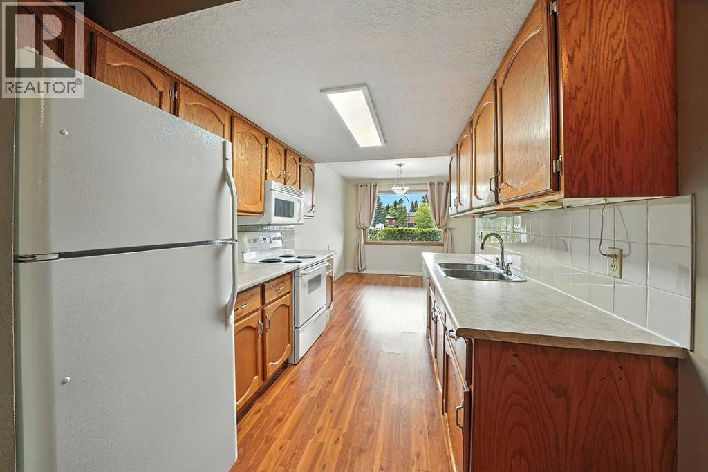 Photo 10 of 125 54 Bell Street, Red Deer AB