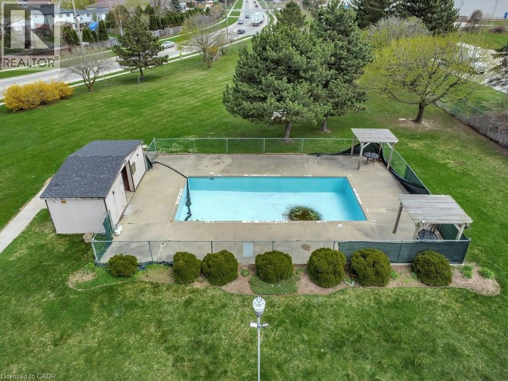 Photo 31 of 200 Jamieson Parkway Unit 118, Cambridge ON