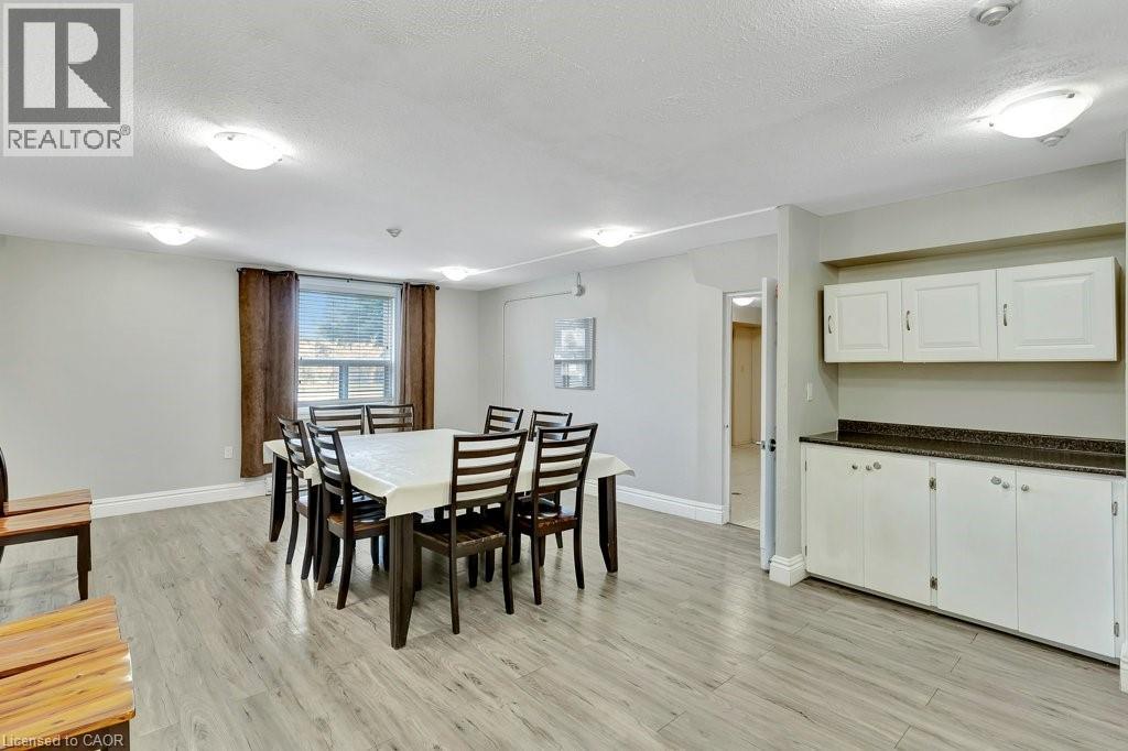 Photo 39 of 200 Jamieson Parkway Unit 118, Cambridge ON