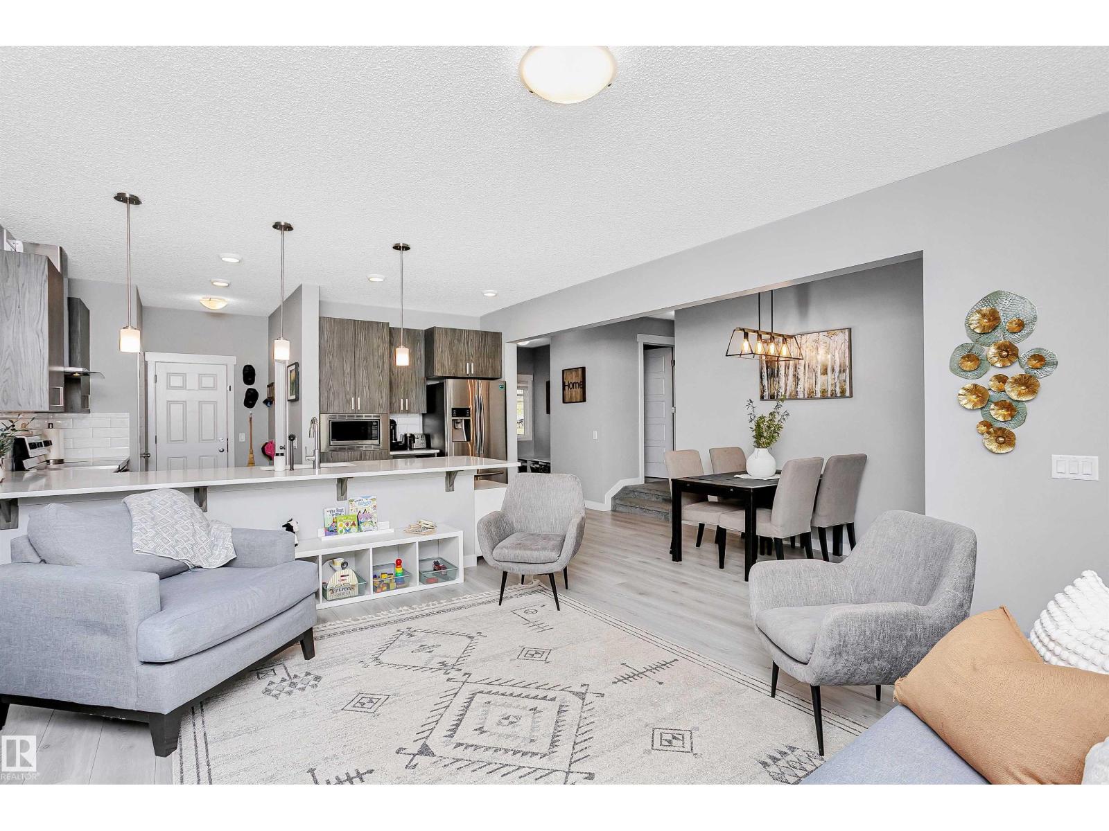 Photo 19 of 7721 Eifert Cr Nw, Edmonton AB