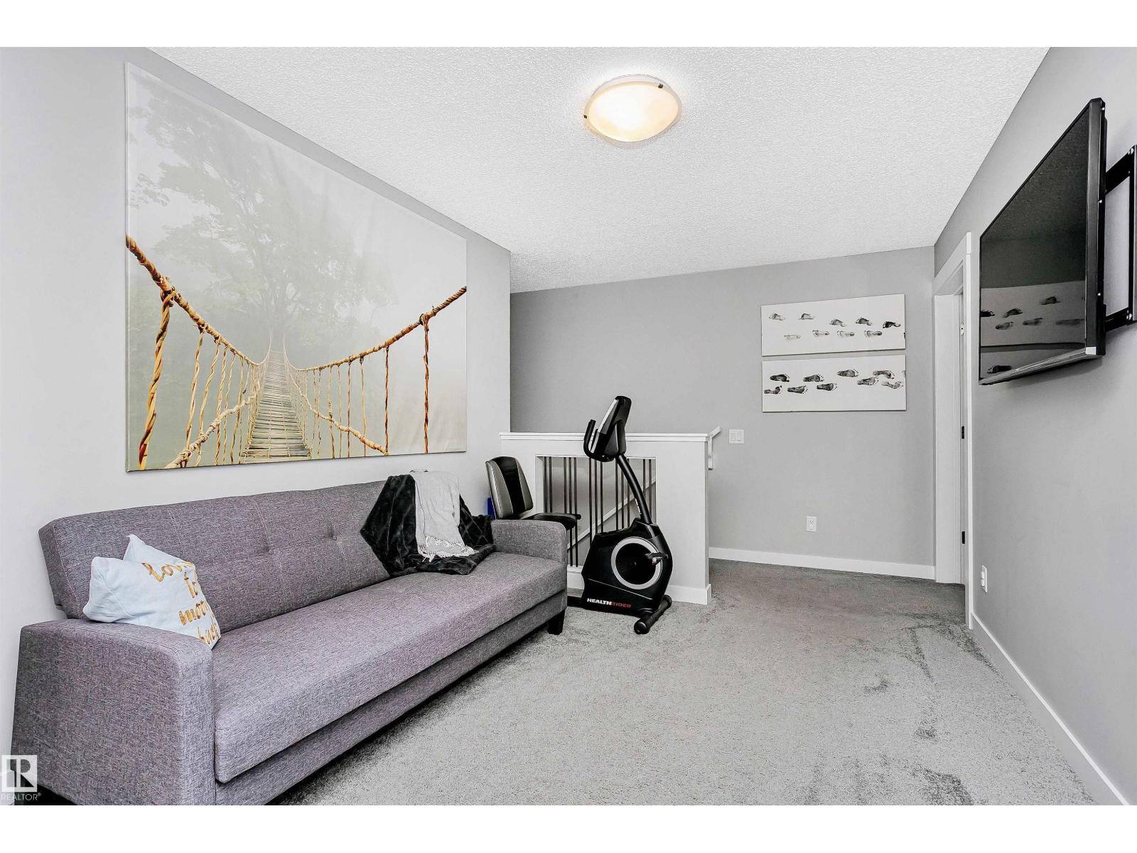 Photo 22 of 7721 Eifert Cr Nw, Edmonton AB