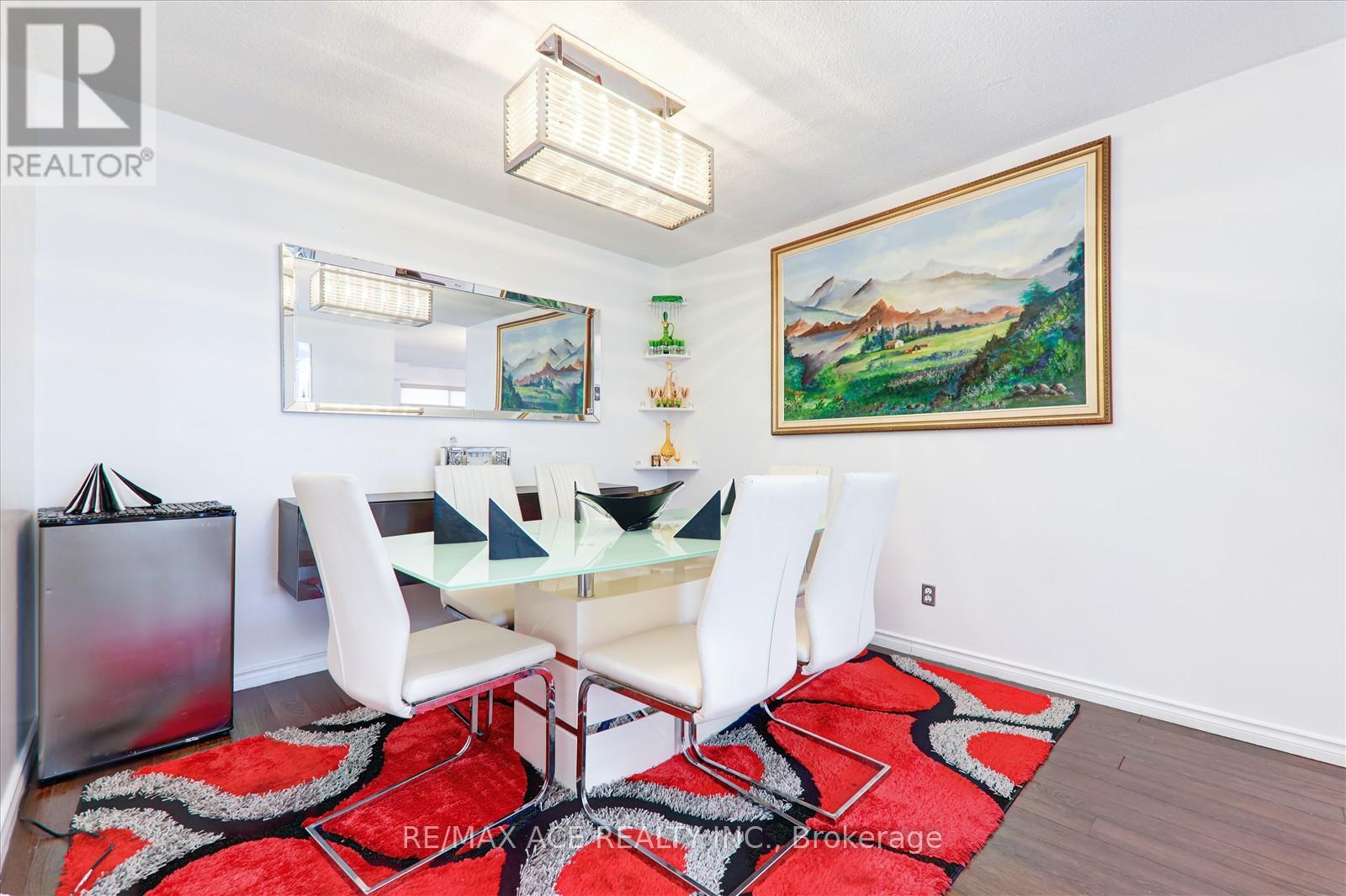 Photo 13 of 1410 1470 Midland Avenue, Toronto ON