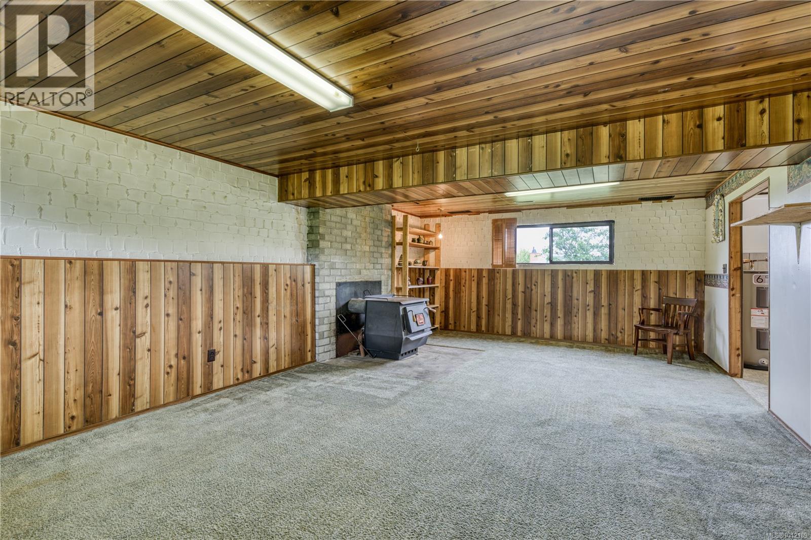 Photo 18 of 7625 Glacier Cres W, Port Hardy BC