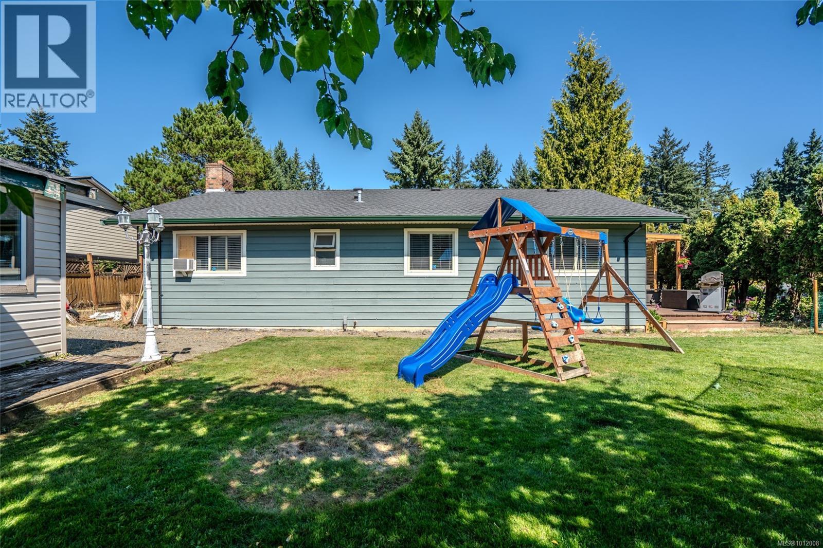 Photo 33 of 2549 Labieux Rd, Nanaimo BC