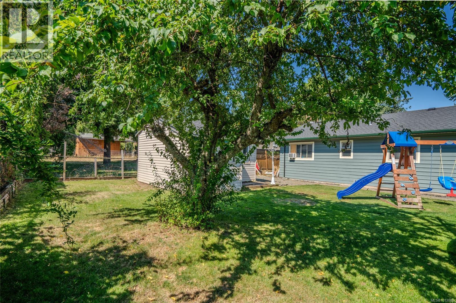 Photo 37 of 2549 Labieux Rd, Nanaimo BC