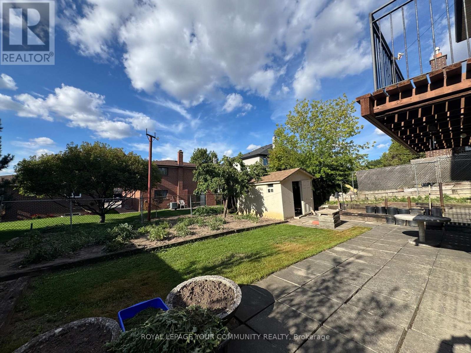 Photo 38 of 160 Jules Avenue, Vaughan ON