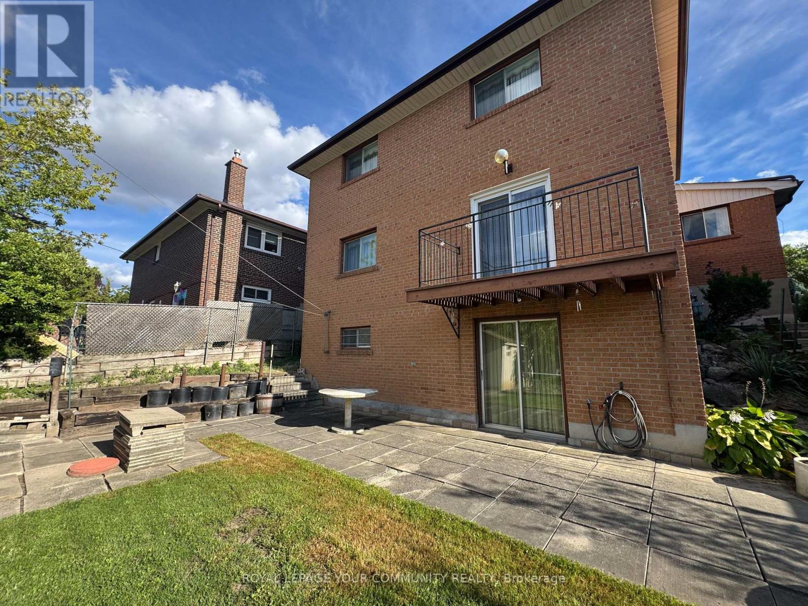 Photo 40 of 160 Jules Avenue, Vaughan ON