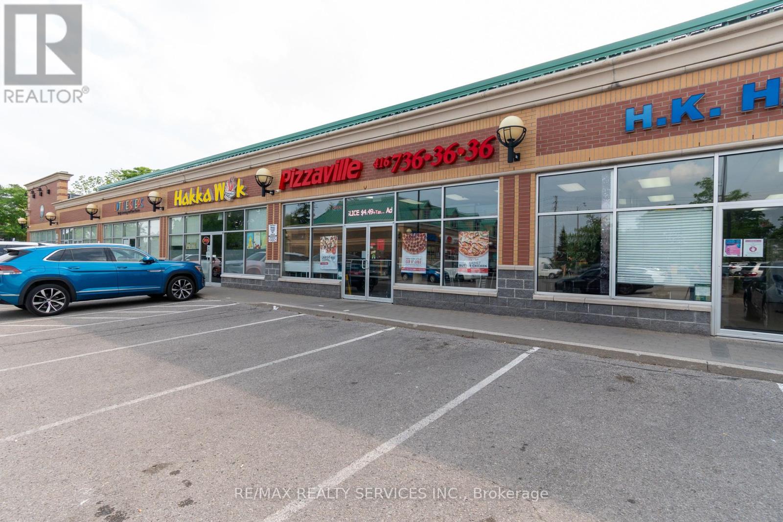 Photo 3 of 9418 Markham Road, Markham ON