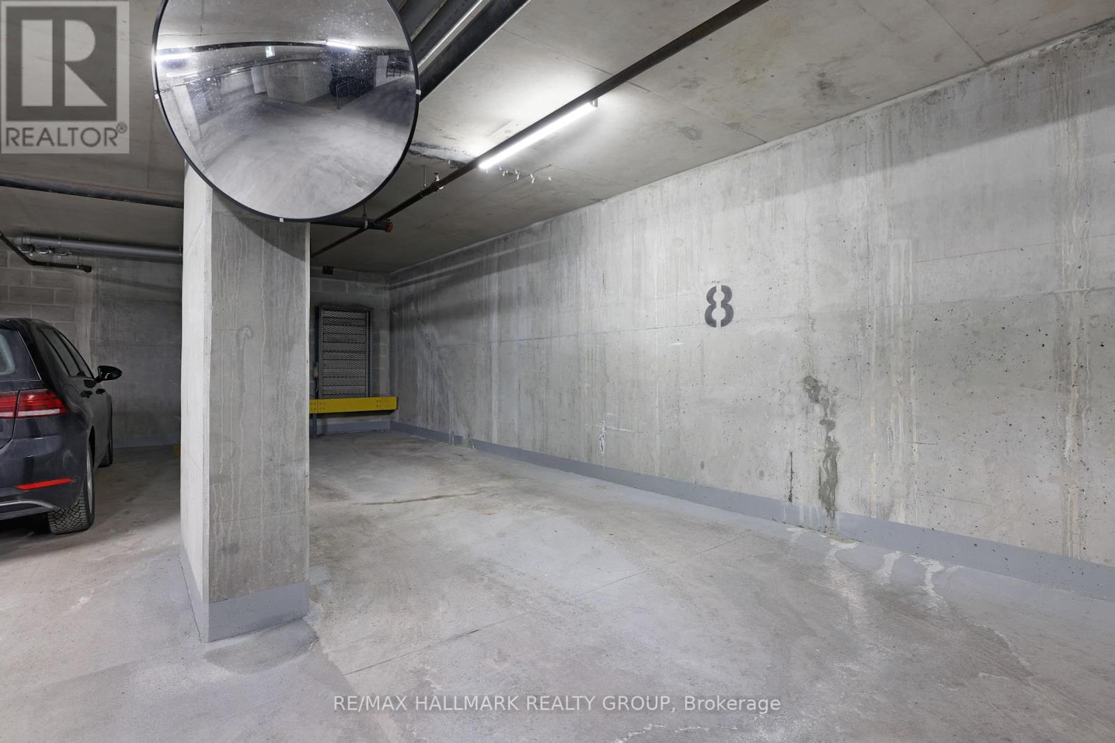Photo 30 of 405 445 Laurier Avenue W, Ottawa ON