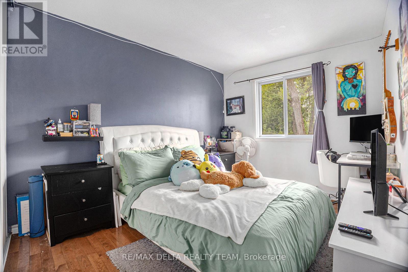 Photo 11 of 2062 Riviera Terrace, Clarencerockland ON