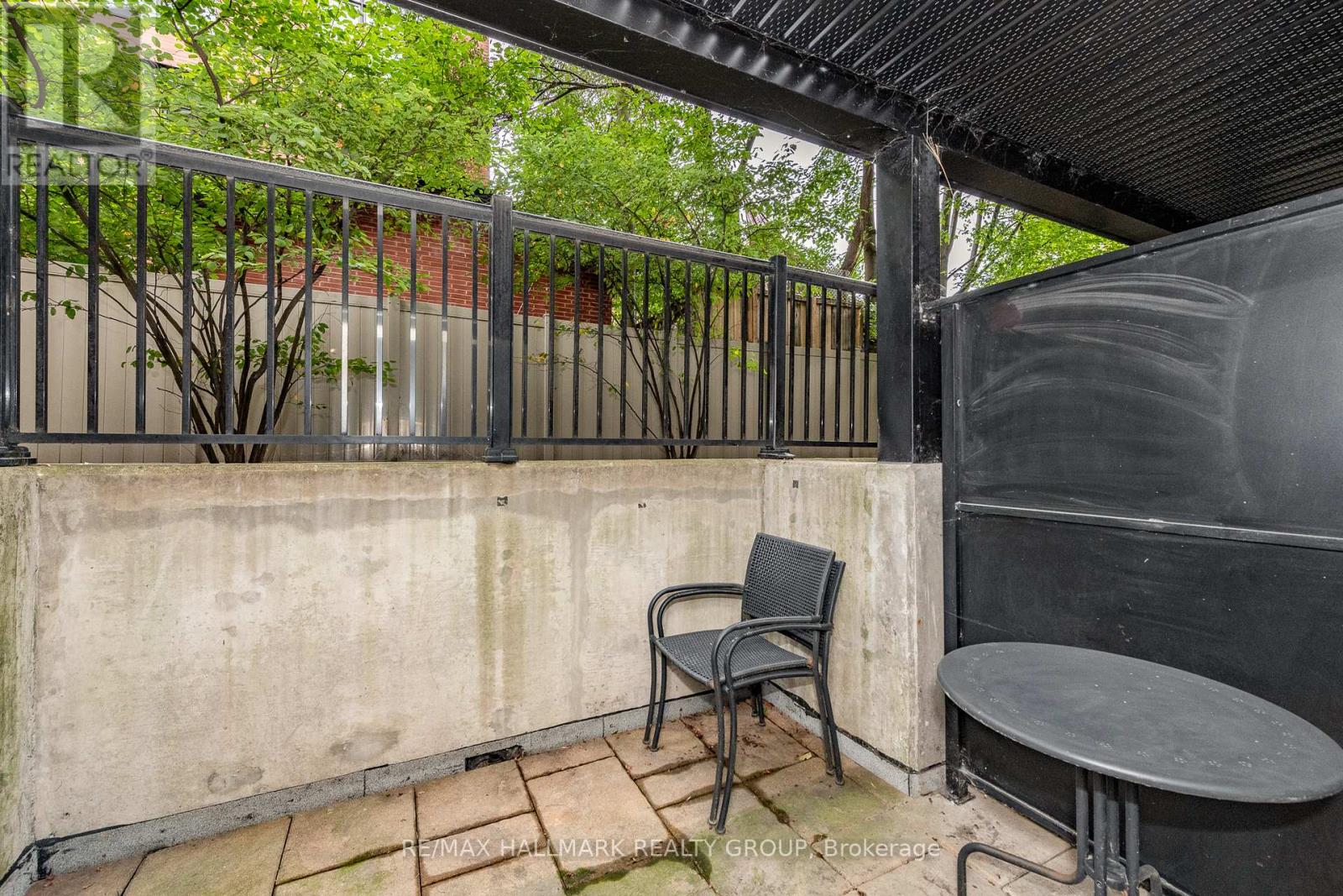 Photo 22 of 103 429 Kent Street, Ottawa ON