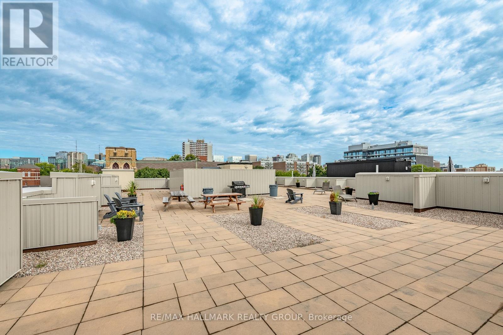 Photo 23 of 103 429 Kent Street, Ottawa ON