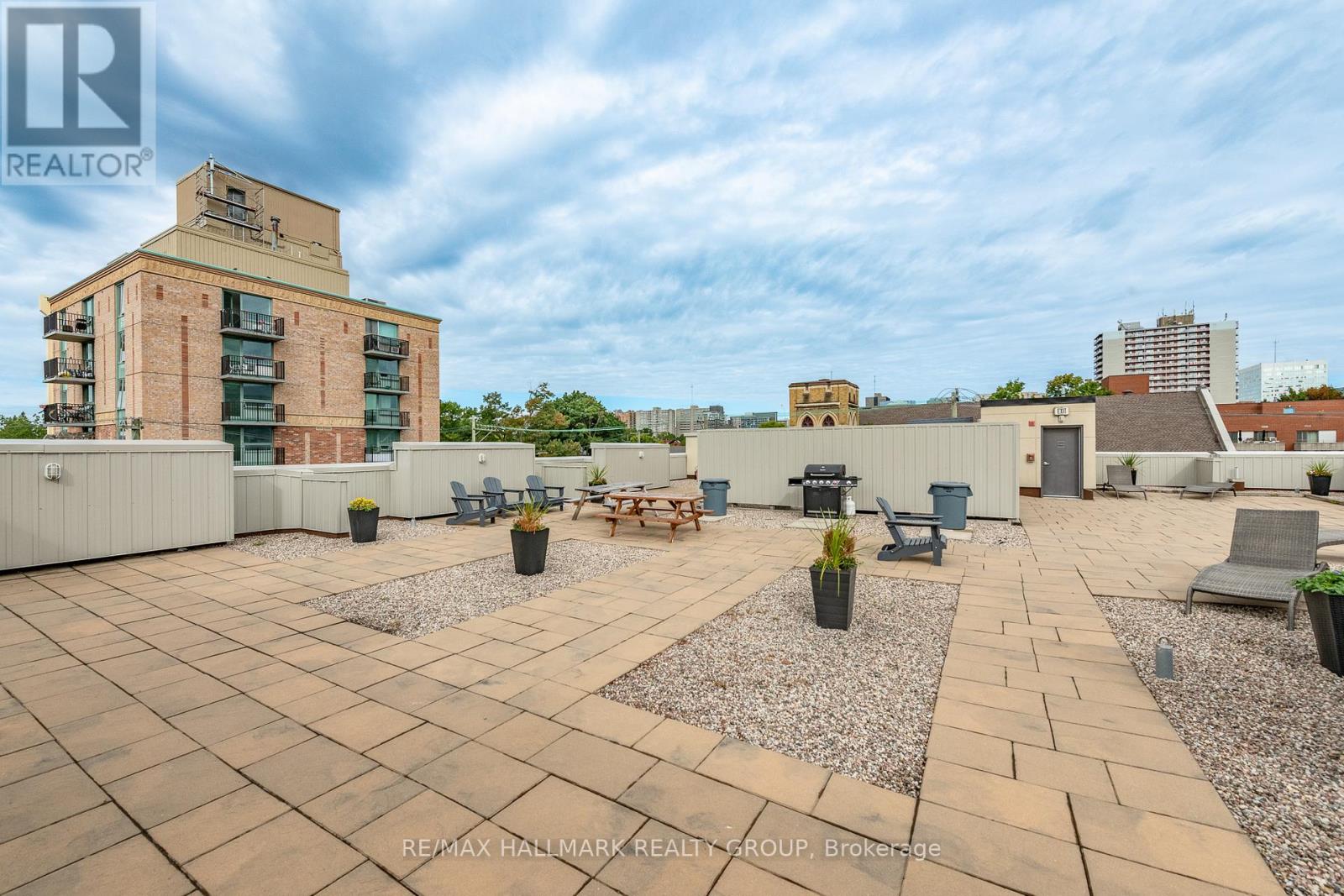 Photo 24 of 103 429 Kent Street, Ottawa ON