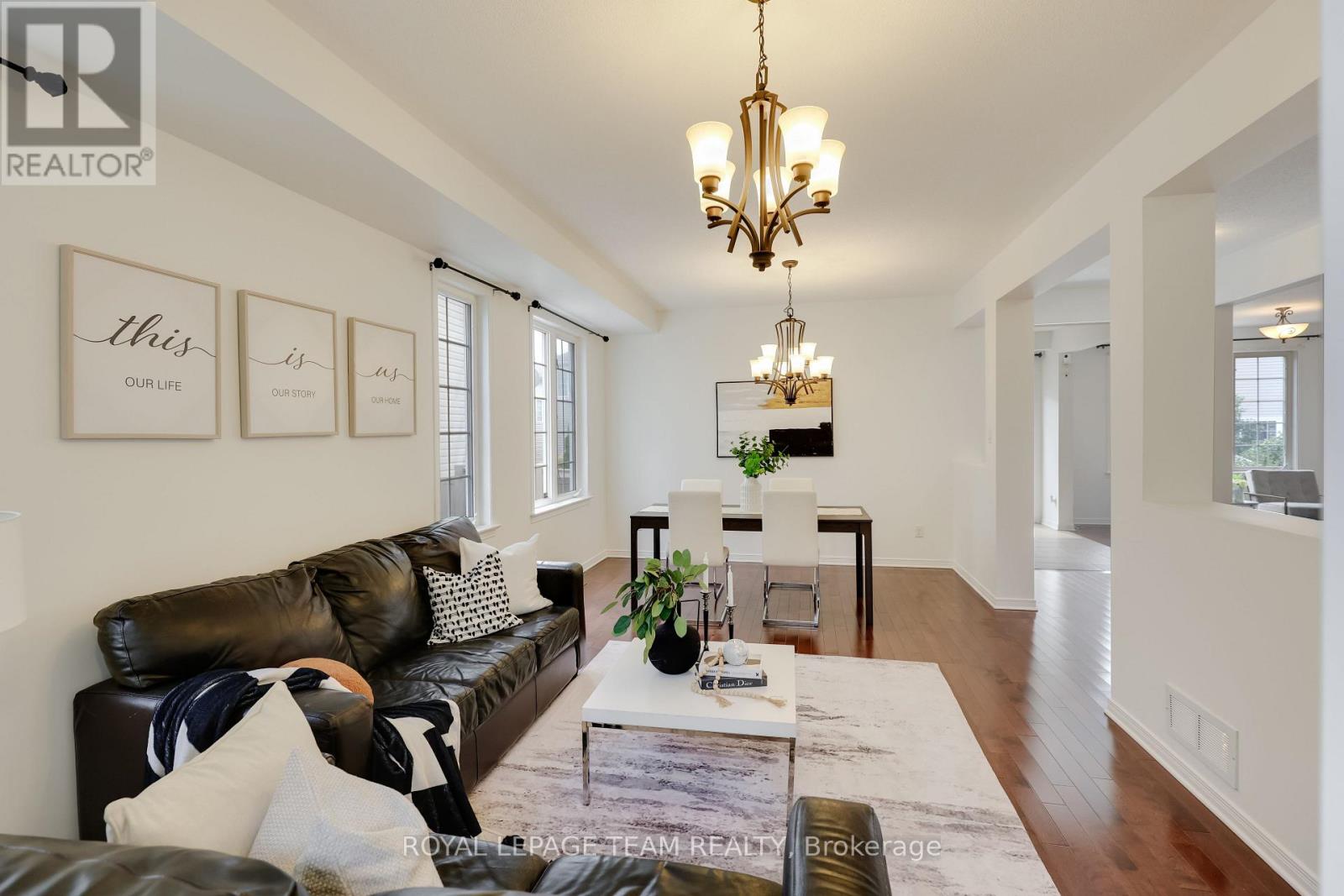 Photo 9 of 474 West Ridge Drive, Ottawa ON