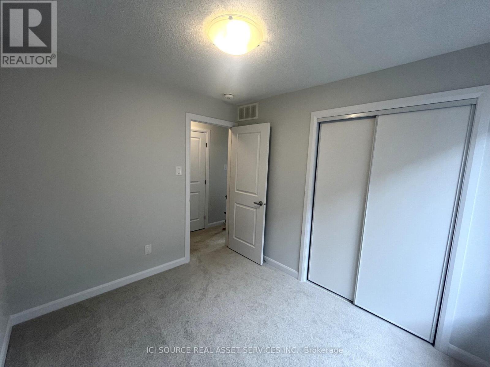 Photo 21 of 418 Silverberry Private, Ottawa ON