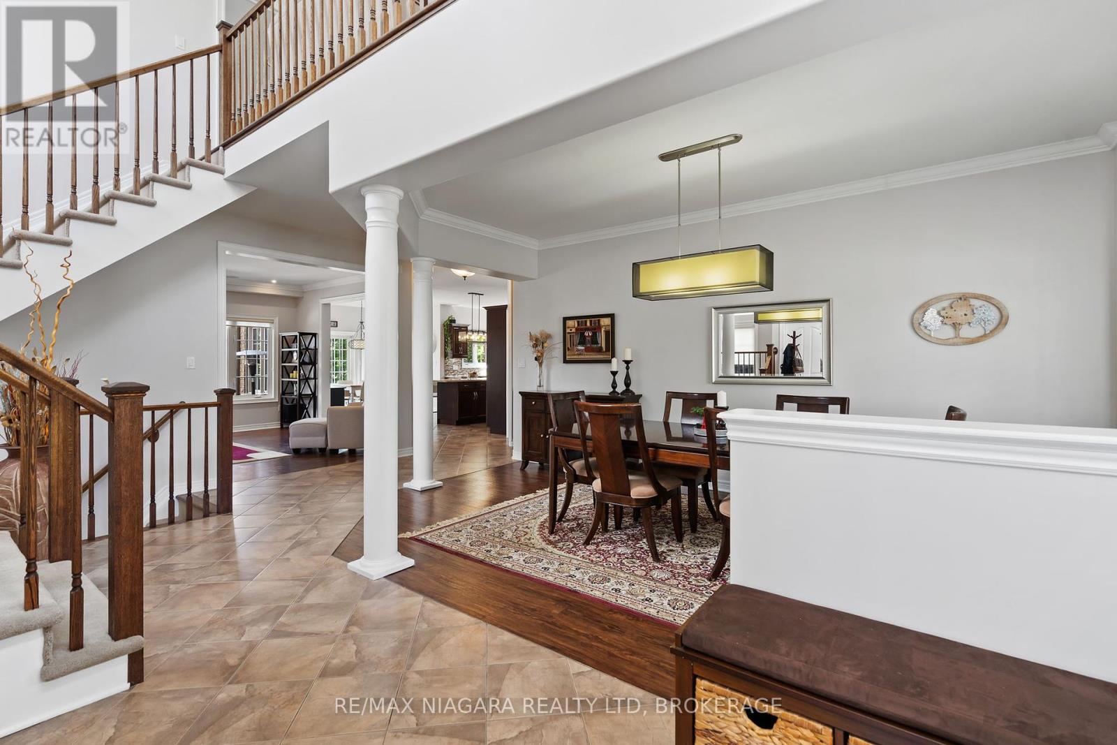 Photo 7 of 37 Buckley Terrace, Pelham ON