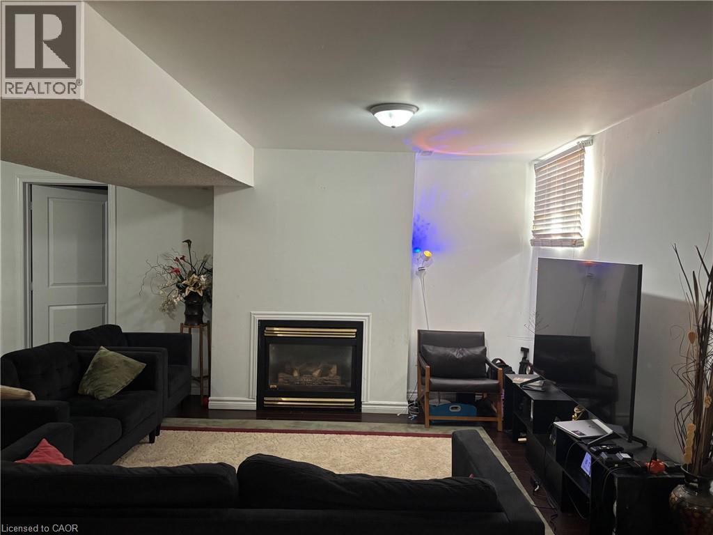 Photo 6 of 10 Erminia Court Unit Basement, Hamilton ON