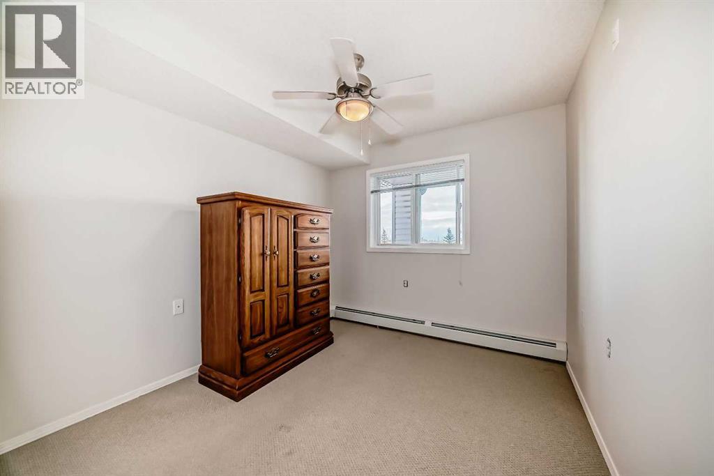 Single Family House Low rise for Sale in   Somervale Court SW Somerset Calgary 