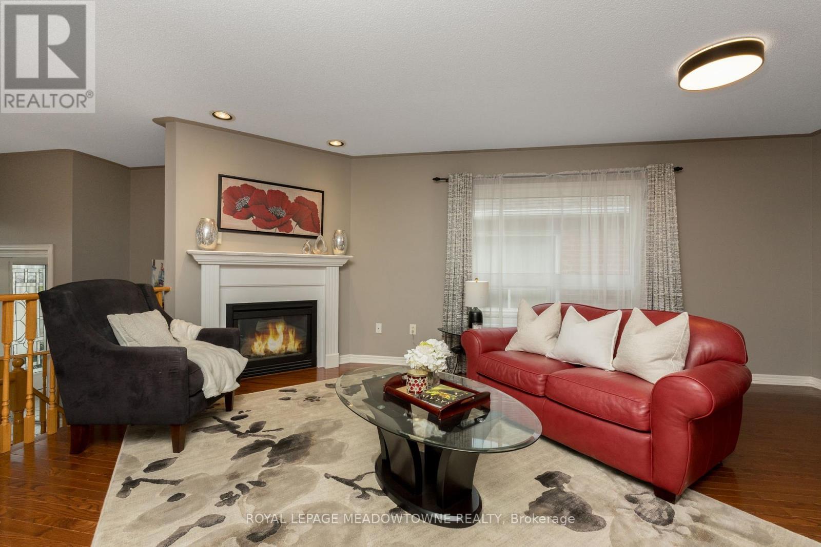Photo 10 of 9 Johnson Crescent, Halton Hills ON