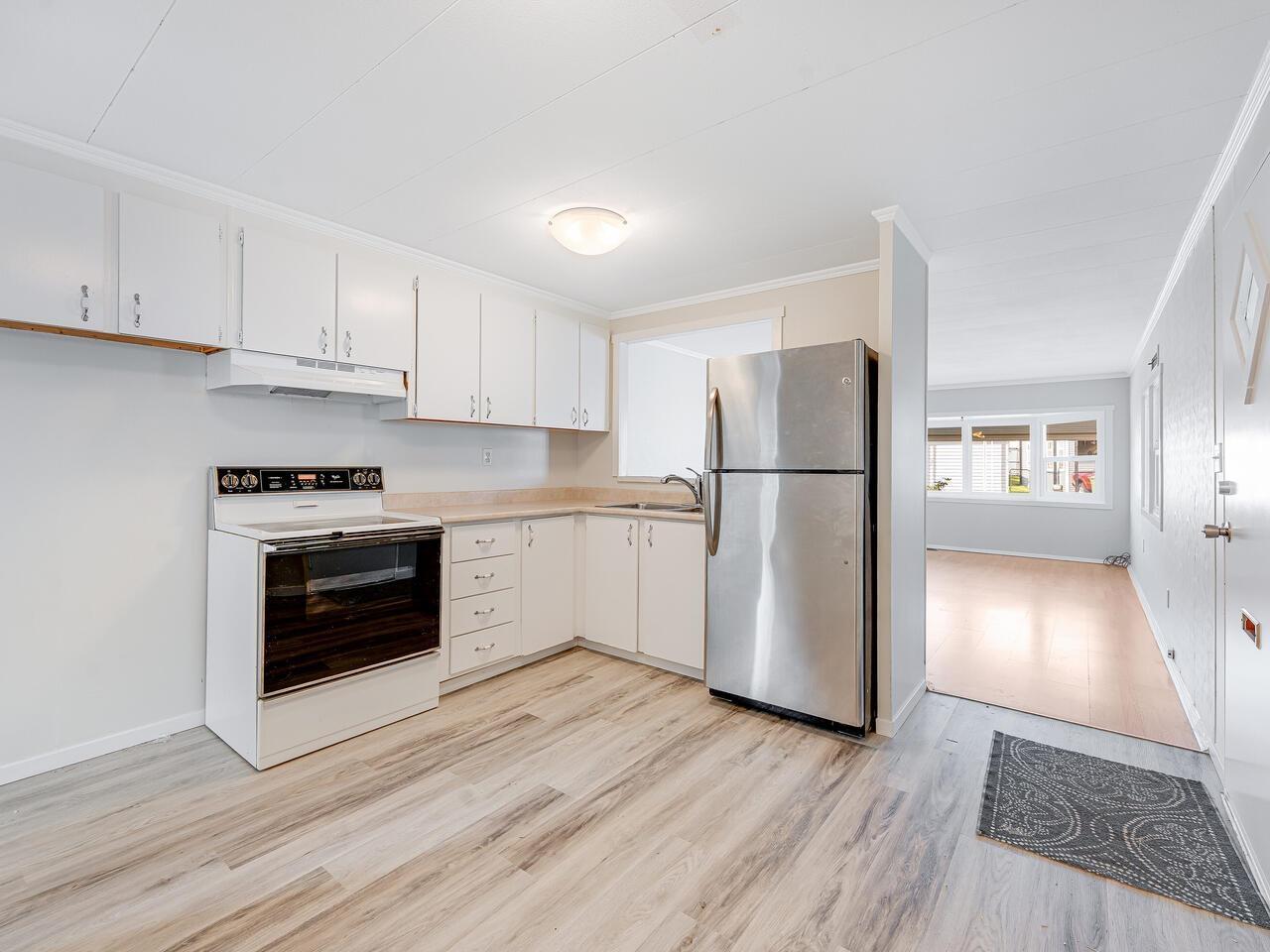 Photo 13 of 125 1840 160 Street, Surrey BC