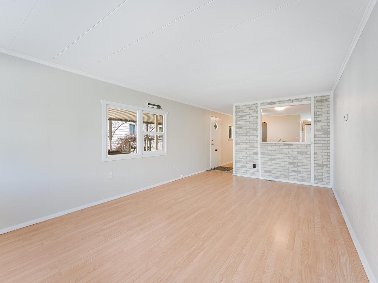 Photo 3 of 125 1840 160 Street, Surrey BC