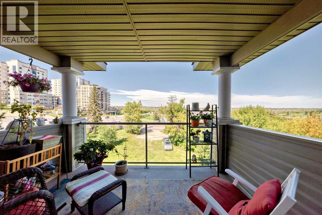Photo 2 of 1412 1412 Millrise Point Sw, Calgary AB