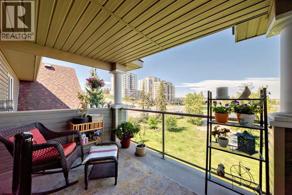 Photo 5 of 1412 1412 Millrise Point Sw, Calgary AB