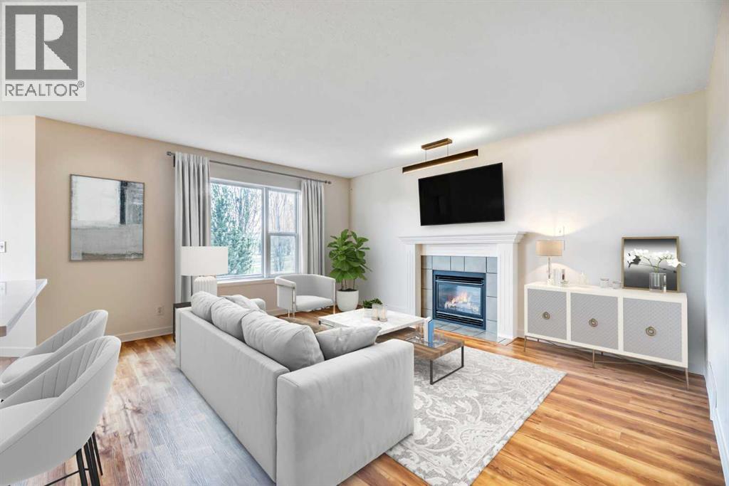 Single Family House for Sale in  Everstone Rise SW Evergreen Calgary 