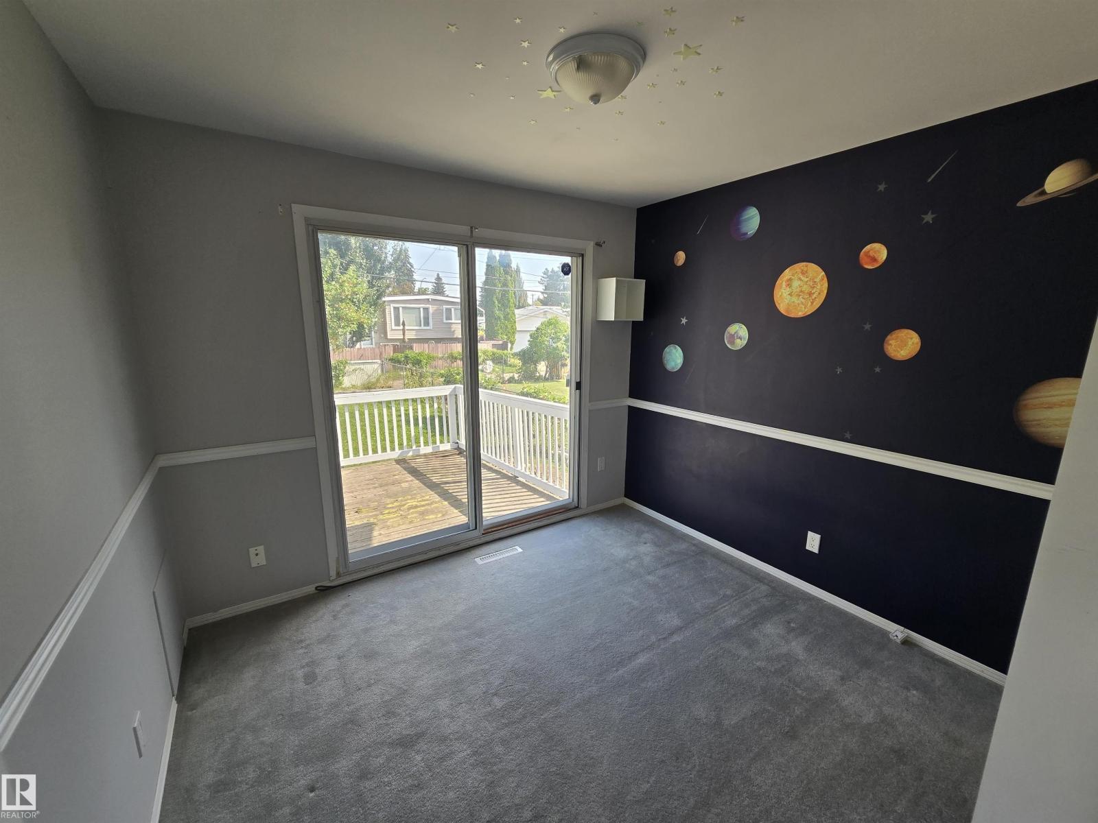 8403 161 ST NW - 14