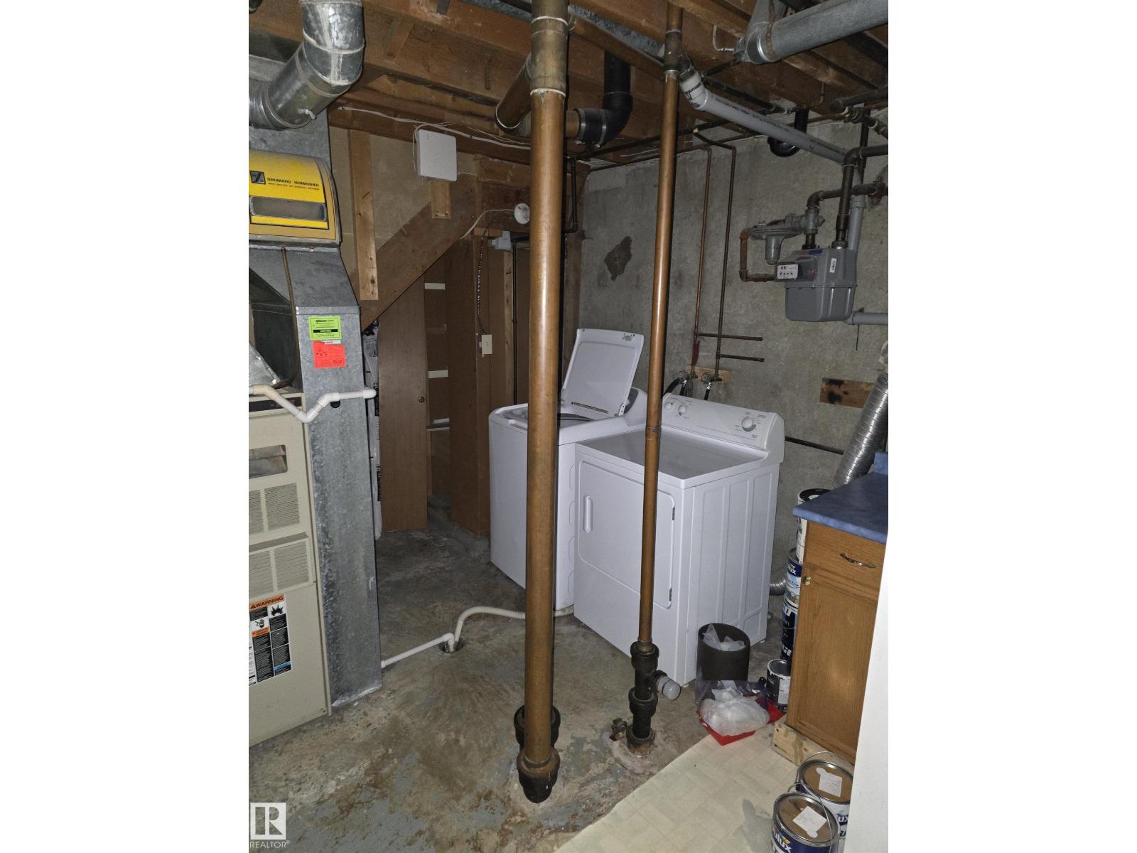 8403 161 ST NW - 27