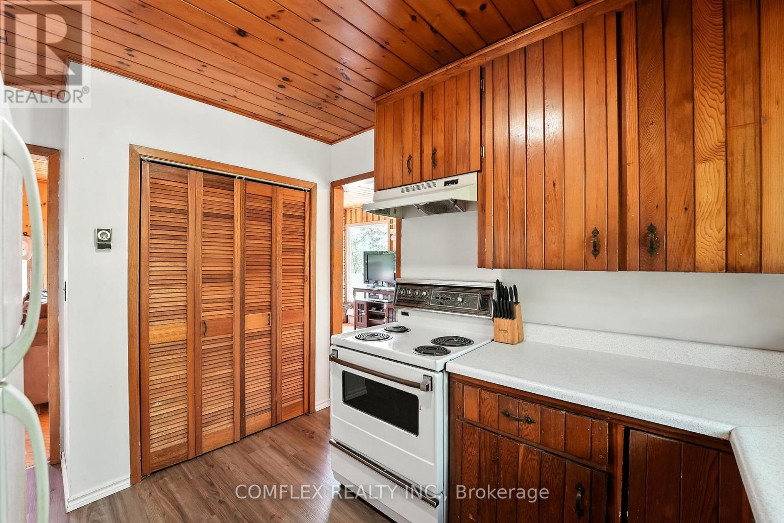 Photo 26 of 633 Grand Island, Kawartha Lakes ON