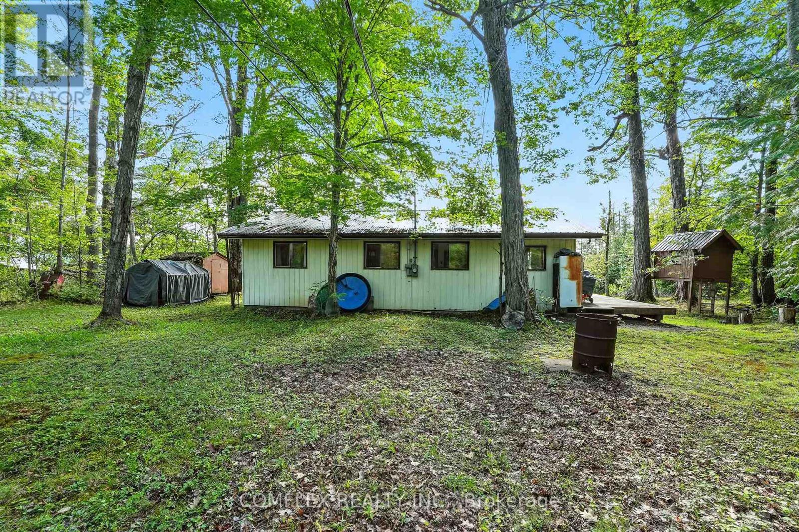 Photo 2 of 633 Grand Island, Kawartha Lakes ON