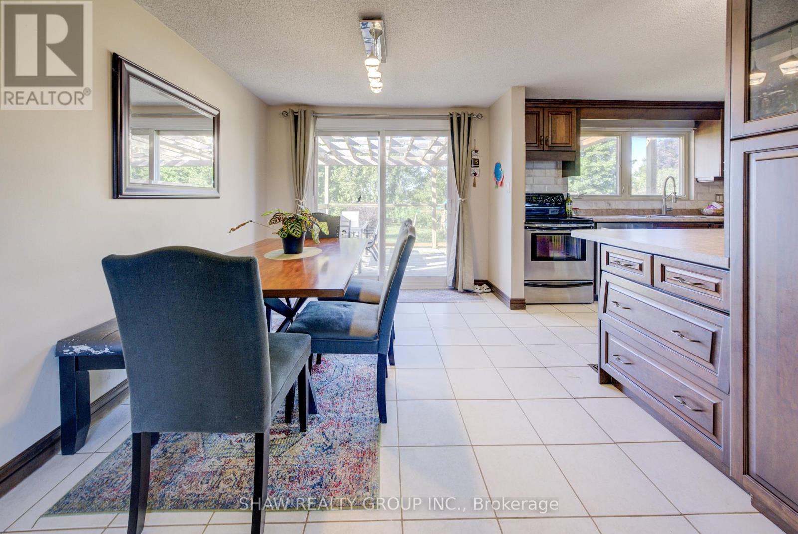 Photo 11 of 5888 Wellington Road, Guelph Eramosa ON