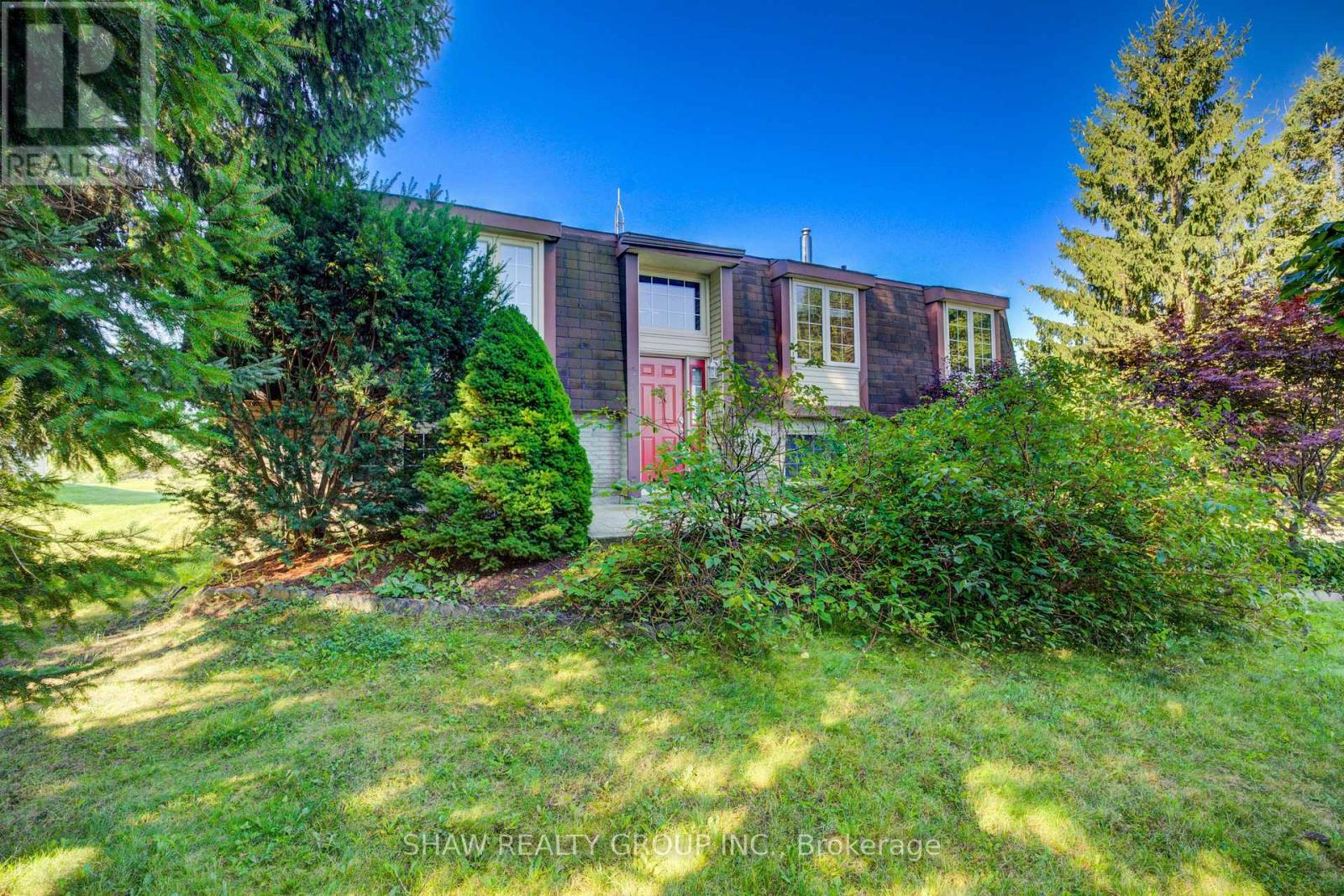 Photo 2 of 5888 Wellington Road, Guelph Eramosa ON