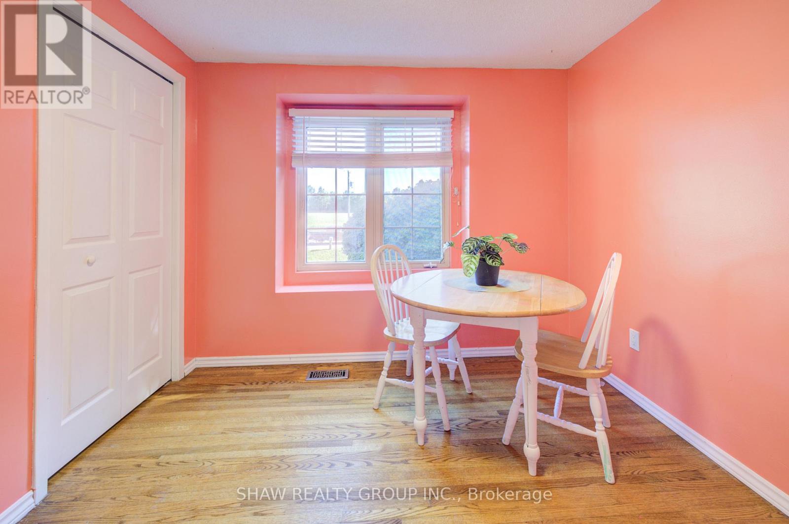 Photo 24 of 5888 Wellington Road, Guelph Eramosa ON