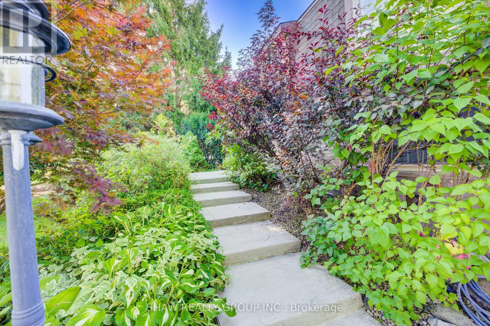 Photo 4 of 5888 Wellington Road, Guelph Eramosa ON