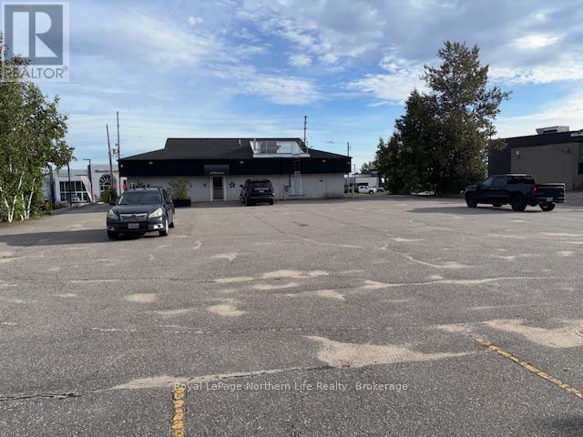 Photo 8 of 2650 Trout Lake Road, North Bay ON